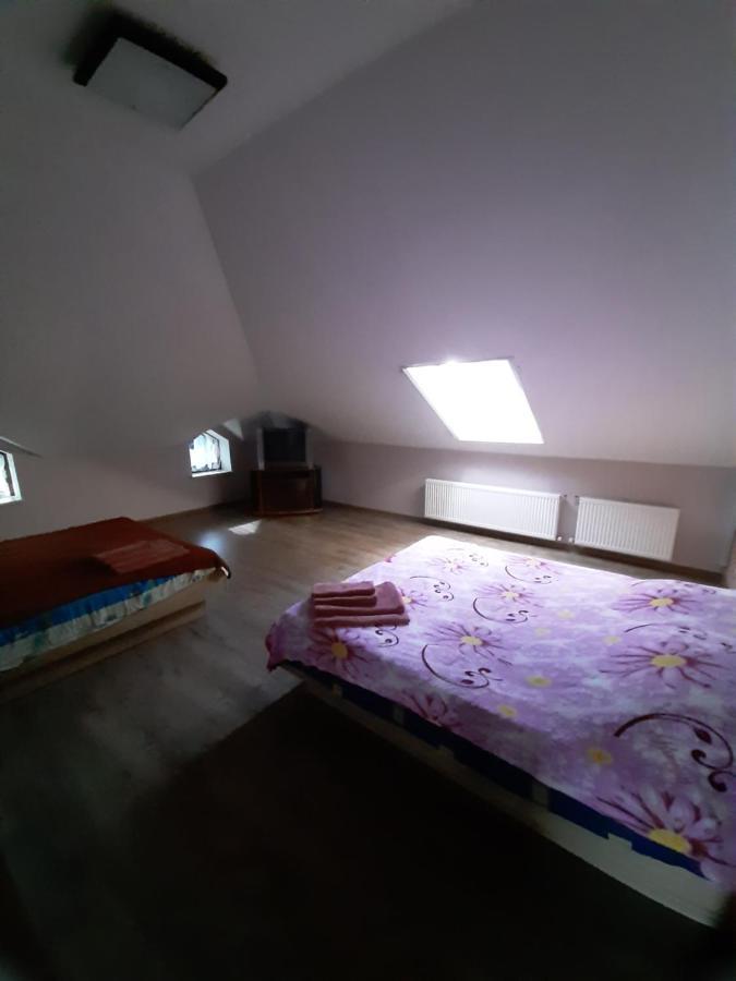 Guest House Chornomorsk Exterior photo