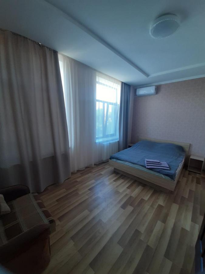 Guest House Chornomorsk Exterior photo