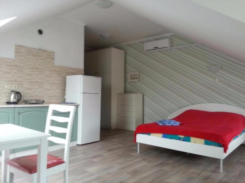 Guest House Chornomorsk Exterior photo
